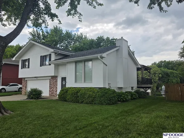 6374 S 136th St, Omaha, NE 68137
