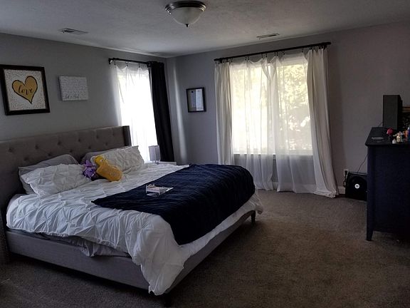 2nd image of 499 S Glenna Way