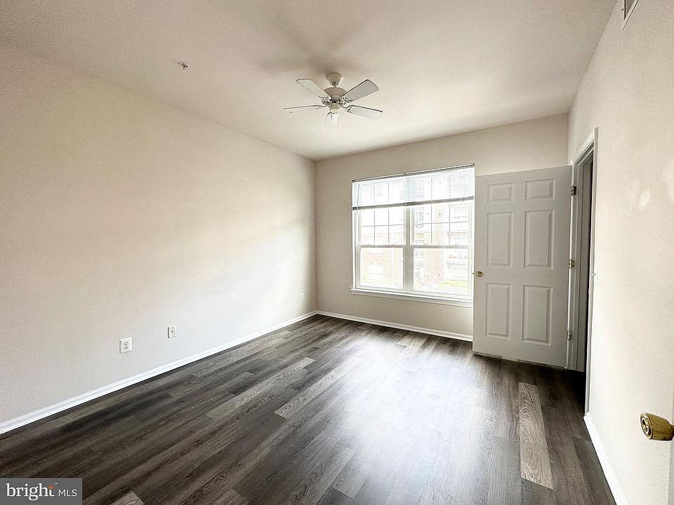 1st image of 1570 Spring Gate Dr Suite 7205