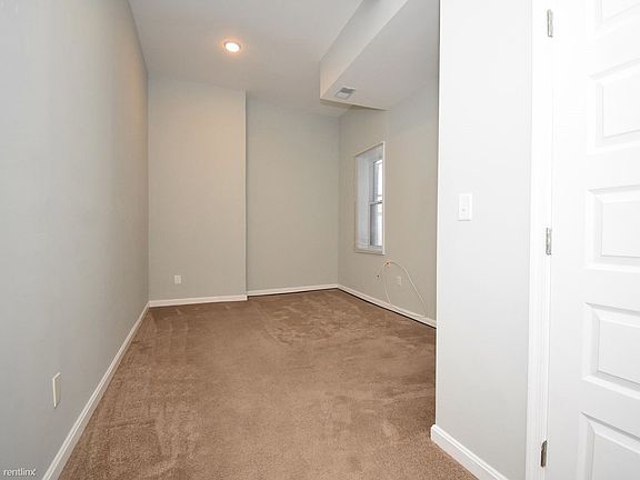 141 e north ave apt 1 bed