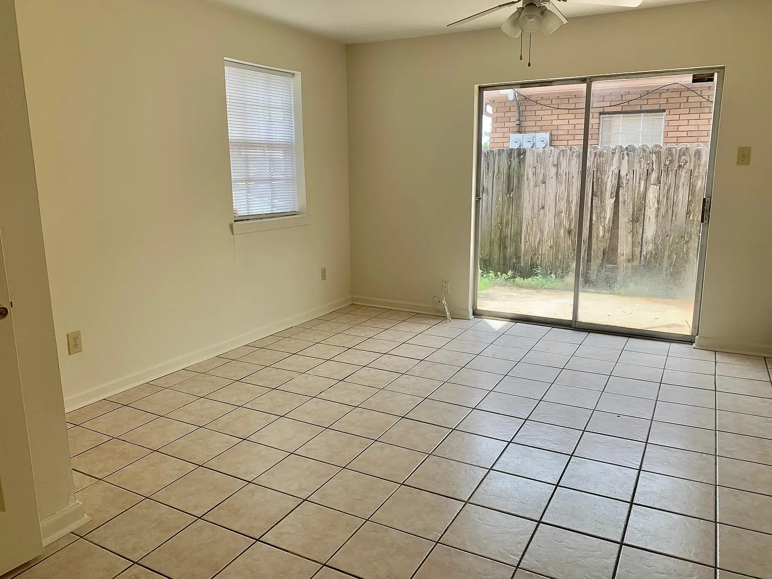 2116 Manson Avenue — Photo 4