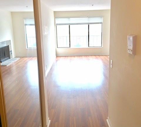 5th image of 15 San Antonio Pl APT 102