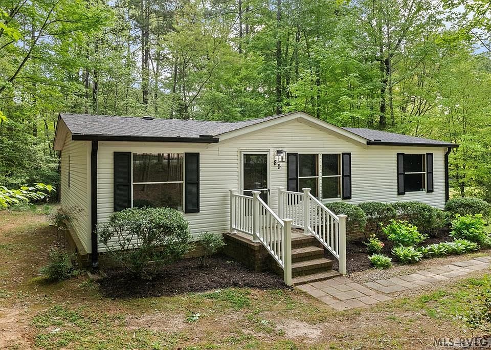1st image of 85 Bayberry Ct