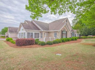 124 Ravines Ln, Spartanburg, SC 29301
