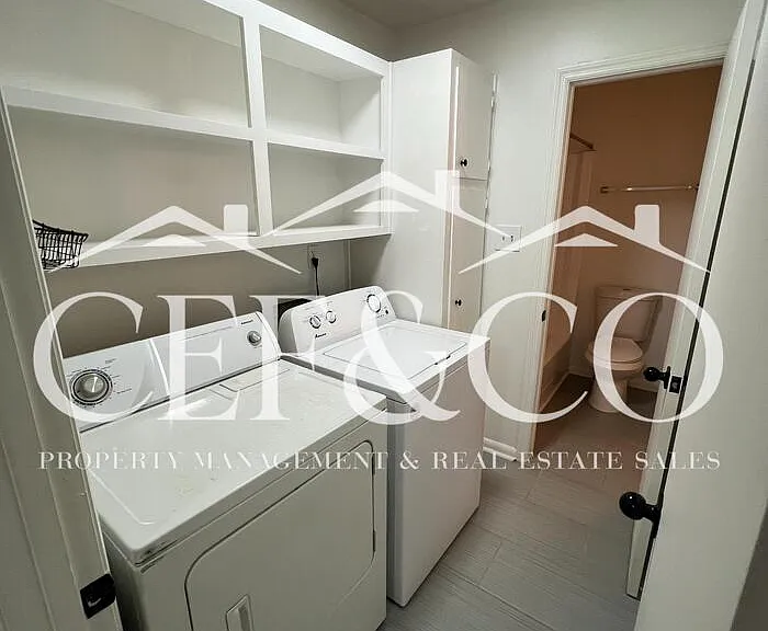 751 Springdale Dr #10 — Photo 7
