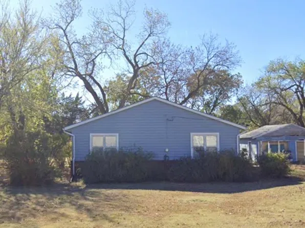 321 W Murdock St, Andover, KS 67002