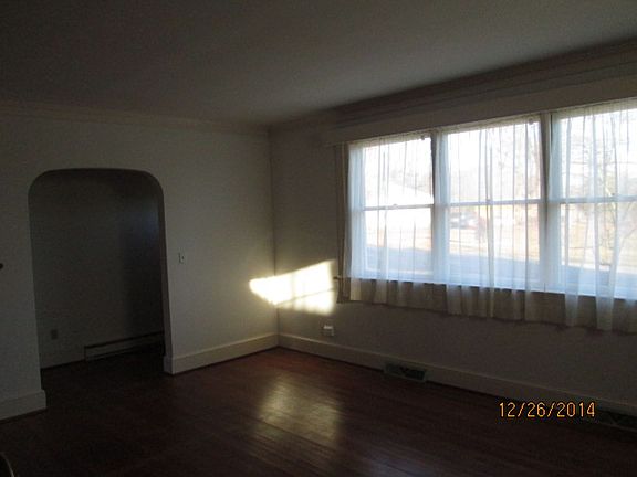 5th image of 16121 Dunn St