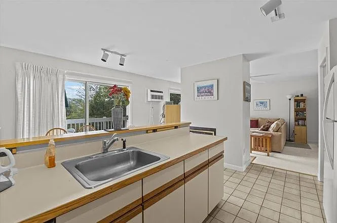 110 Mountainside Dr #110 — Photo 9