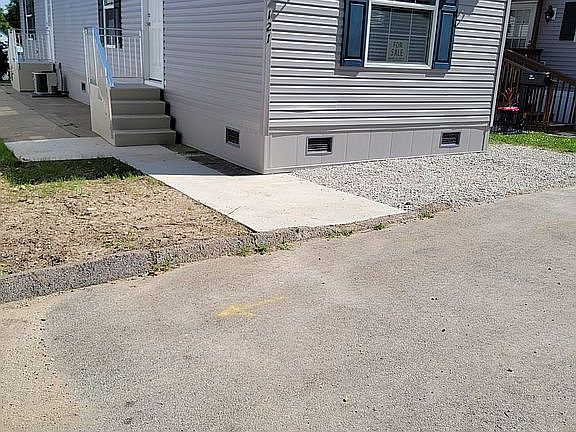 2nd image of 1332 S Douglas Ave #121