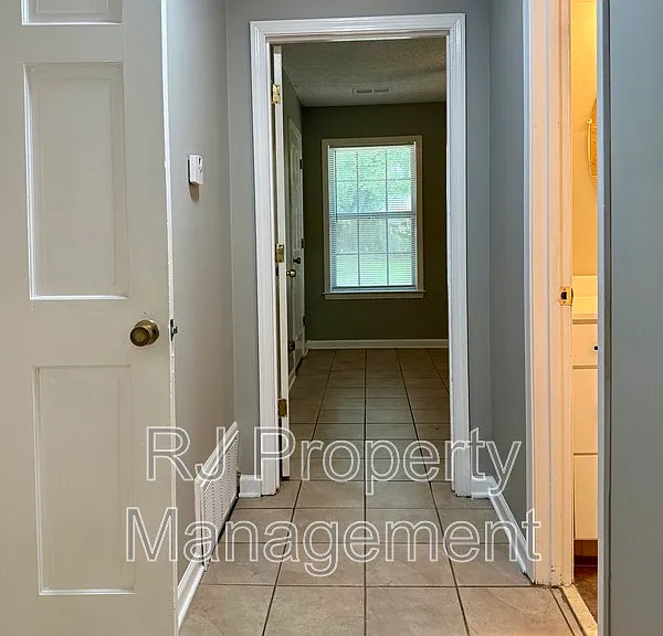4521 Stony Point Dr — Photo 18