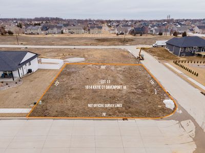 5820 Indigo Ave, Davenport, IA, 52807