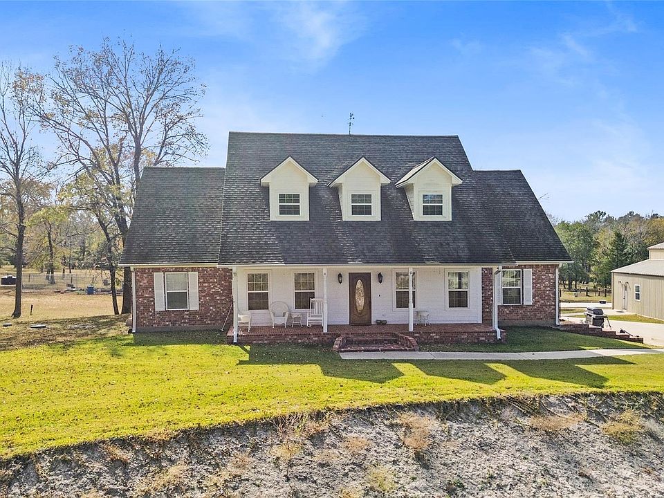 1st image of 162 Acorn Hill Dr