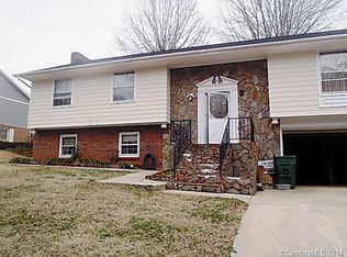 1314 Poplar Cir, Newton, NC 28658