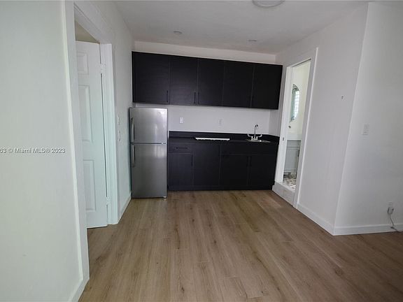 3rd image of 227 NE 25th St Suite A