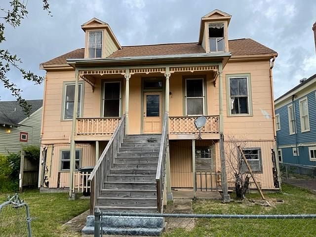 1st image of 1818 Avenue N 1/2