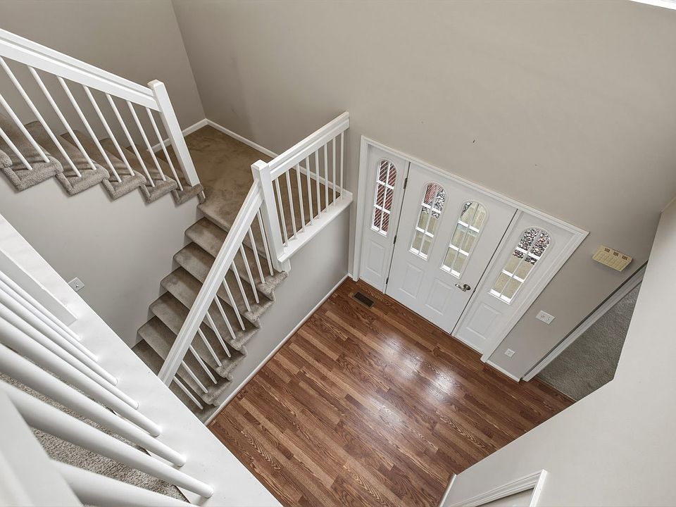 52496 Fox Pointe Dr, photo 25