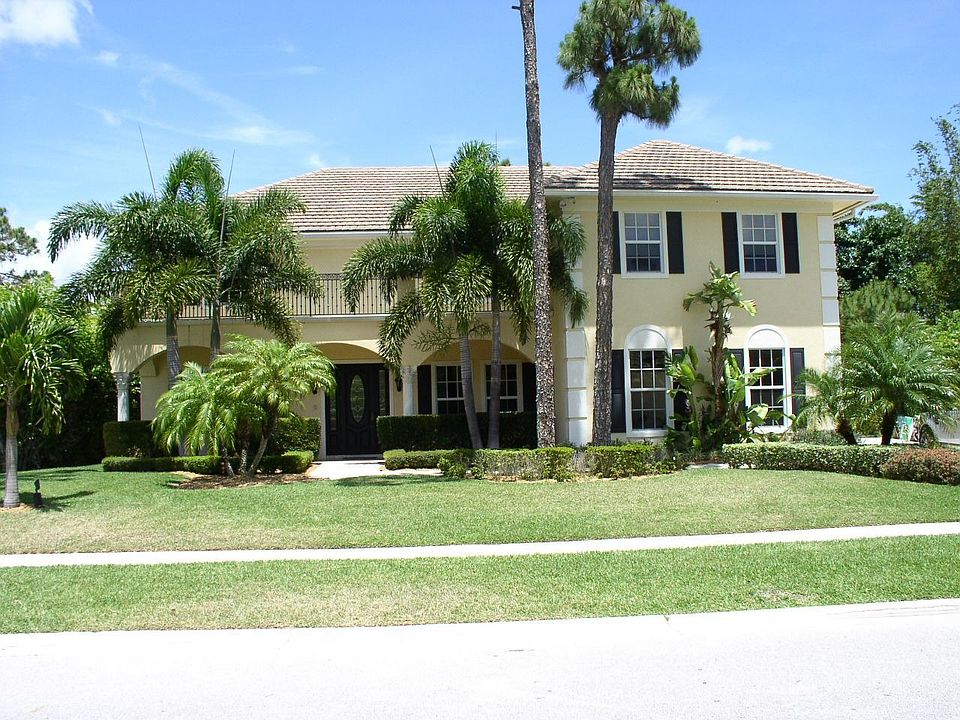 Front Street View