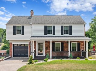 230 Columbia Dr, Pittsburgh, PA 15236