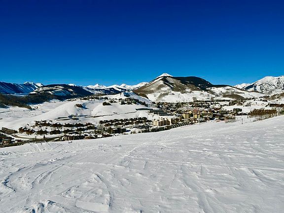 4th image of 8 Black Diamond Trail