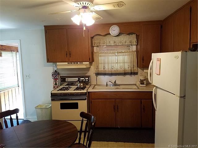2nd image of 310 Campfield Ave