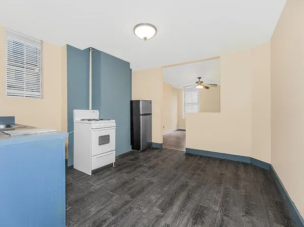 155 E 2nd St APT 3A, New York, NY 10009