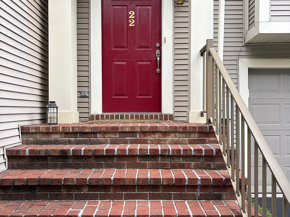 22 Liberty Ct
