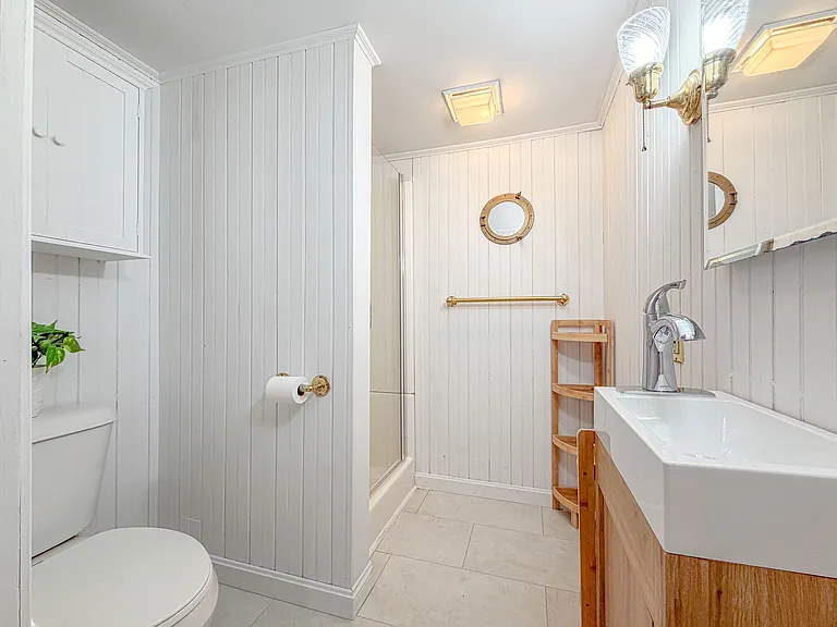 578 Congress St #3 — Photo 10
