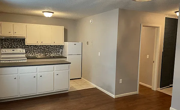 2500 Colfax Apartments — Photo 30