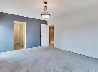 250 E Fern Ave APT 202, Redlands, CA 92373