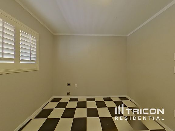 4th image of 11626 N 21st Dr