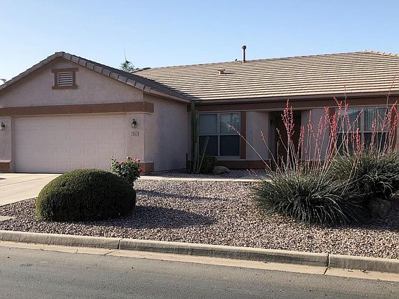 2nd image of 3061 E Gleneagle Dr