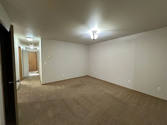 4th image of 5752 Legoe Ave APT 202