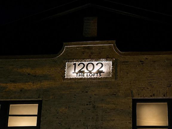 5th image of 1202 Chestnut Street