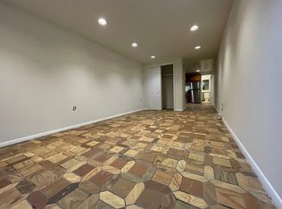 240 E 90th St APT C, New York, NY 10128