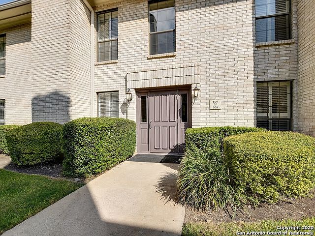 1st image of 2611 Eisenhauer Rd #505