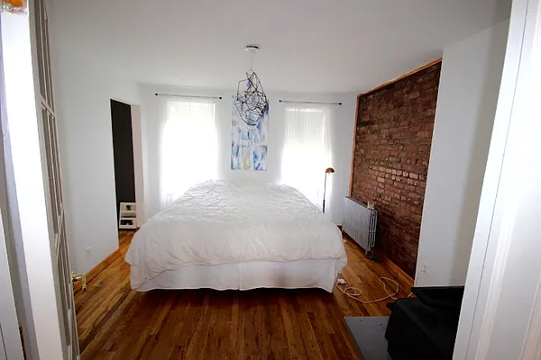 Rented by Landmark Realty & Management | media 5