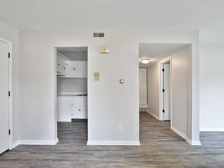 699 Wetmore Rd — Photo 13