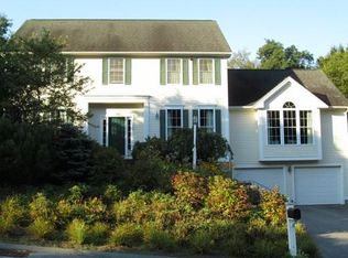 39 Parsons Hill Rd, Wenham, MA 01984