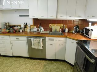 29 Concord Ave APT 101, Cambridge, MA 02138