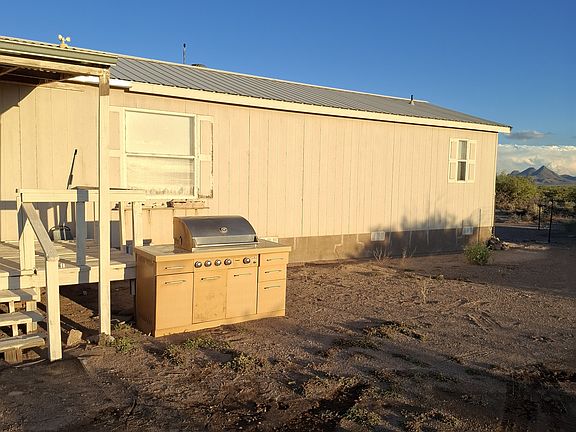 3rd image of 17475 Purple Sage Rd SW
