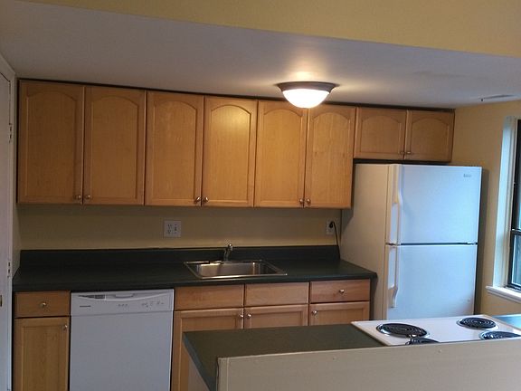 2nd image of 4660 Charecote Ln APT C