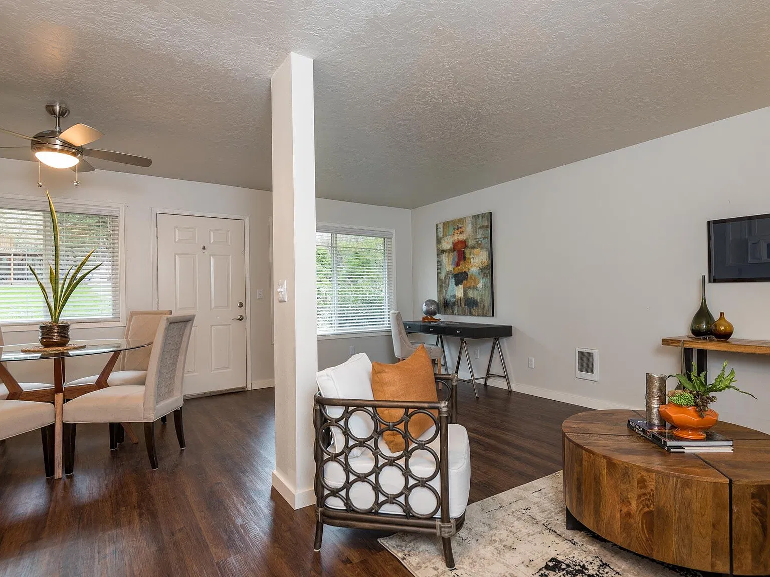 Dwell Apartments — Photo 1