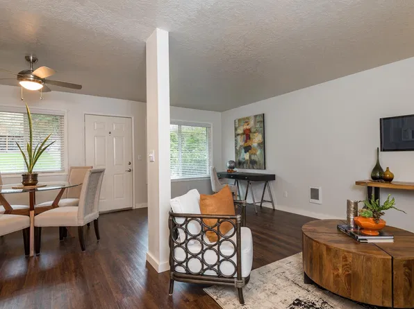Dwell Apartments