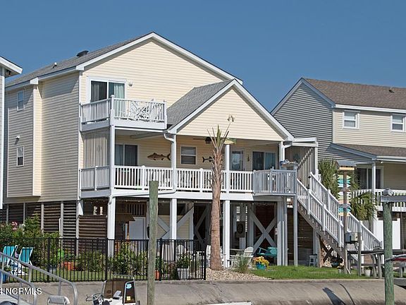 3rd image of 26 Raeford St