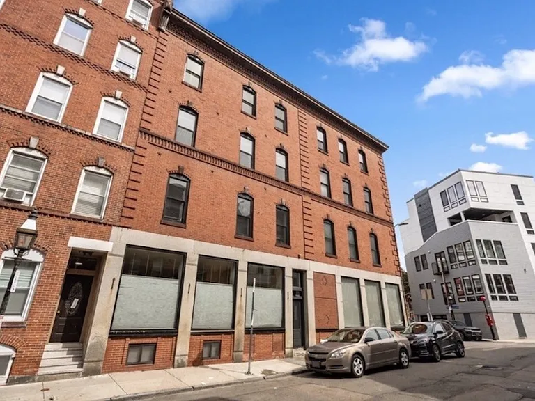 177 Endicott St #3 — Photo 13