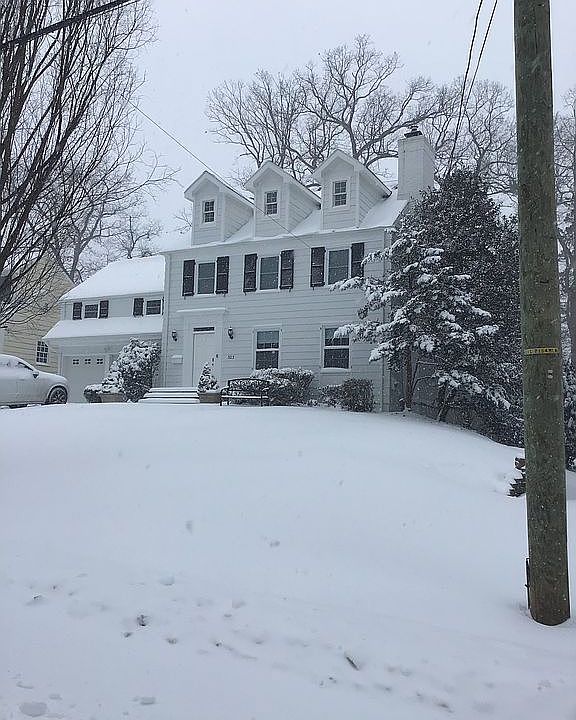 2nd image of 323 Lupine Way