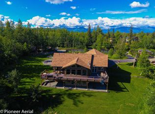 8796 E Gold Pan Dr, Palmer, AK 99645