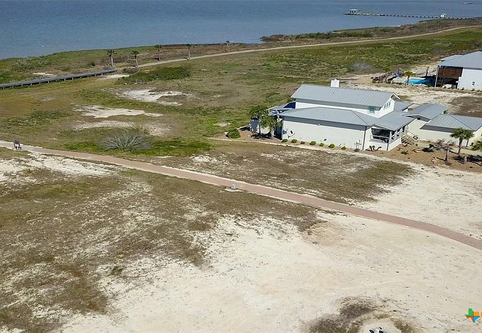 2nd image of 42 Bay Club Dr