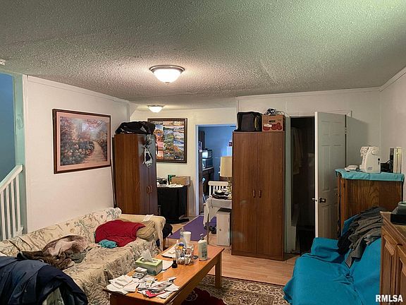 4th image of 125 16th Ave
