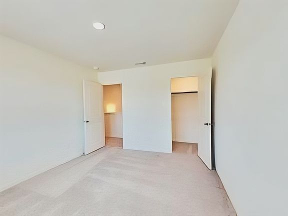 3rd image of 4413 Marsh Hawk Dr